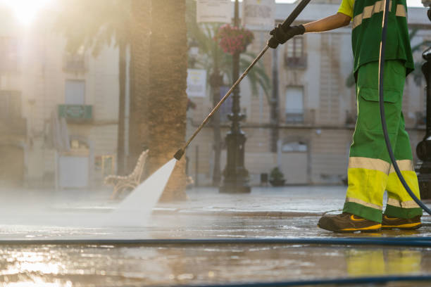 Best Garage Pressure Washing  in North Pembroke, MA